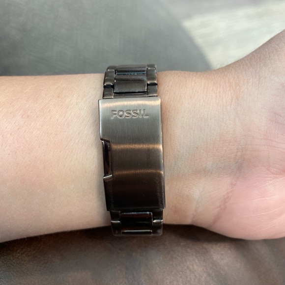 Fossil Watch - Picture 2 of 7